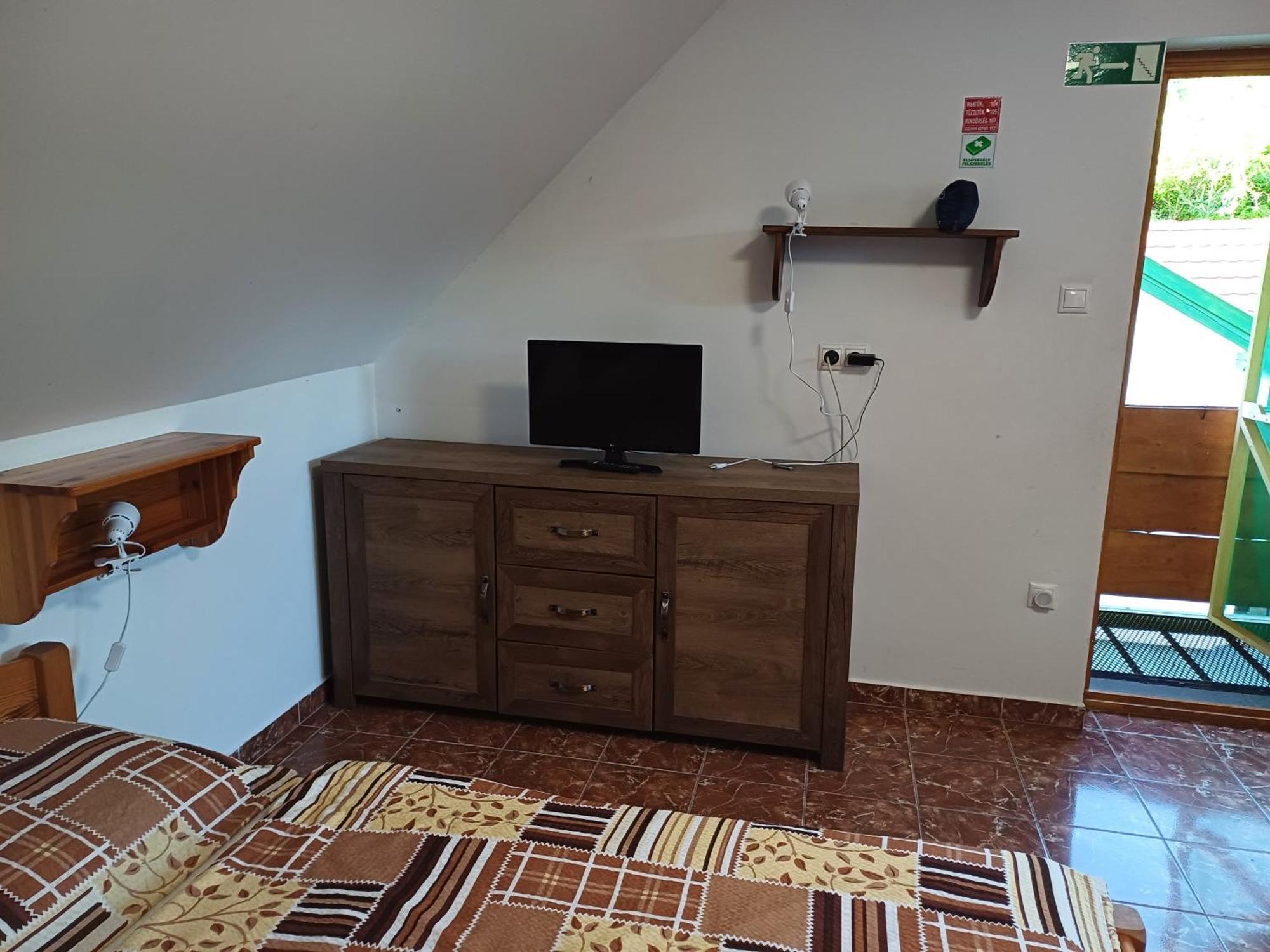 Zanati Apartmannhaz Nagykapornak Eksteriør bilde